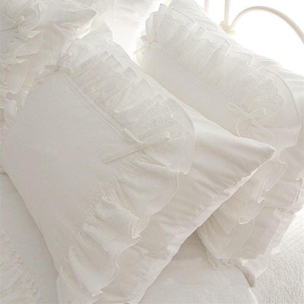 Elegant Embroidered Lace Pillowcase Set