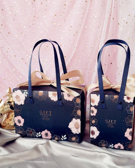 Chic Customizable Cake Box Set of 5 for Special Celebrations