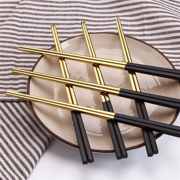 Elegant Black and Gold Stainless Steel Chopsticks Set for Luxurious Dining