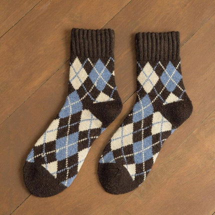 Cozy Wool Crew Sock Set: 5 Pairs for Ultimate Winter Comfort