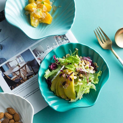 Elegant Handmade Matte Glazed Nordic Shell Plate Set: Artisan Ceramic Dishware Collection