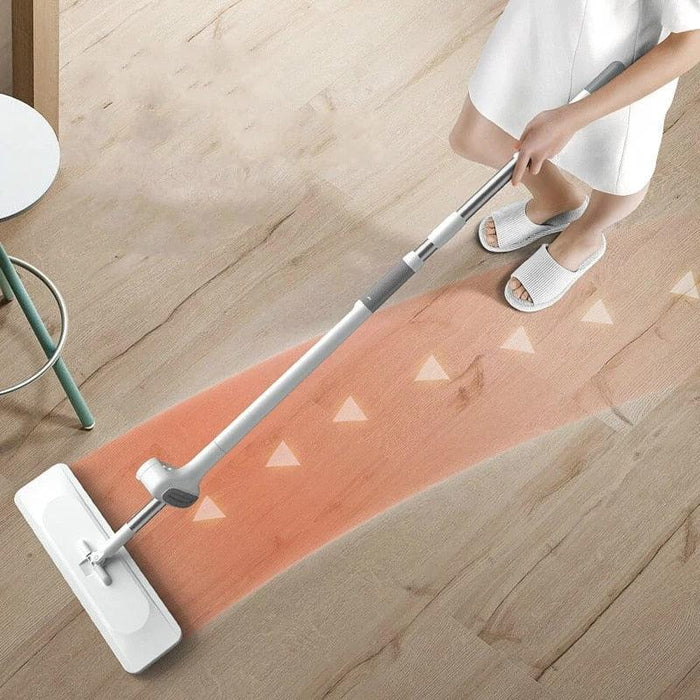 Effortless Cleaning Solution for Floors and Tiles - Innovative Squeeze and Wring Mop