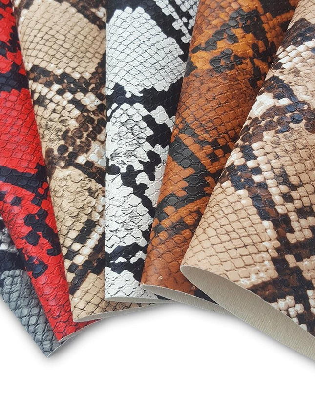 Leather Crafting Adventure Kit: Unleash Your Creativity!