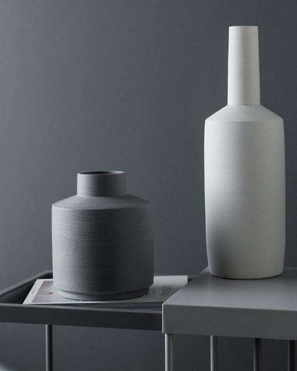 Scandinavian Elegance: Artisanal Ceramic Vase for Modern Interiors