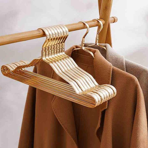 Luxurious Aluminum Clothes Hangers Bundle with Multi-Port Rack Support