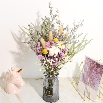 Dried Floral Elegance: Nature's Charm Arrangement Set for Home Decor and Photography