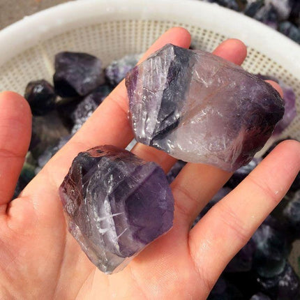 Serene Fluorite Gemstone: Multifunctional Healing and Energy Amplifier - Lively Mineral for Peace and Balance