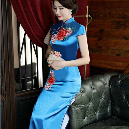 Elegance Redefined: Stunning Floral Cheongsam Dress for Special Occasions