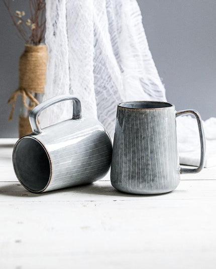 Elegant Vintage Ceramic Tea and Coffee Mug Set with Spoon - Ideal for Beverage Enthusiasts