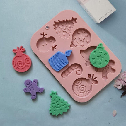 Holiday Spirit Silicone Mold Set for Creative Christmas Baking - Très Elite