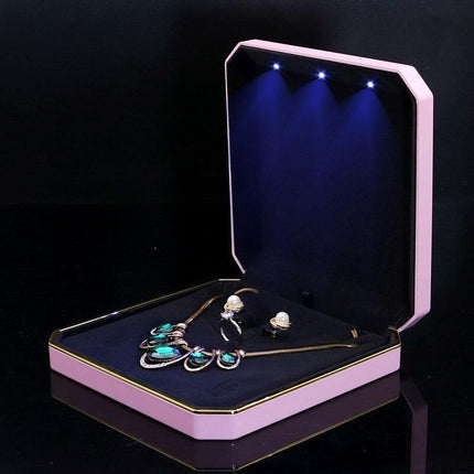Illuminate Your Collection with a Custom LED Jewelry Display Box - Très Elite