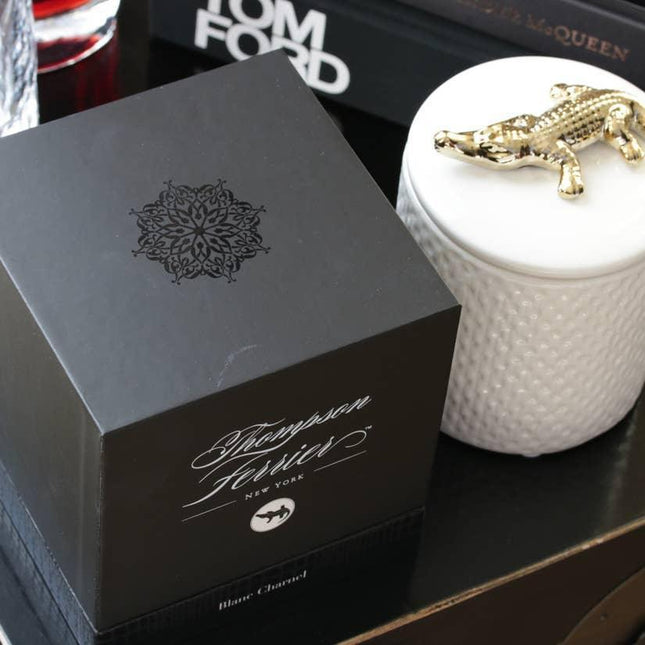 Ivory Crocodile Candle in Ceramic Vessel with Charnel Aroma - Elegant Home Fragrance Delight