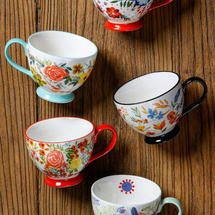 Elegant Floral Porcelain Drinking Mug - Your Ideal Beverage Companion