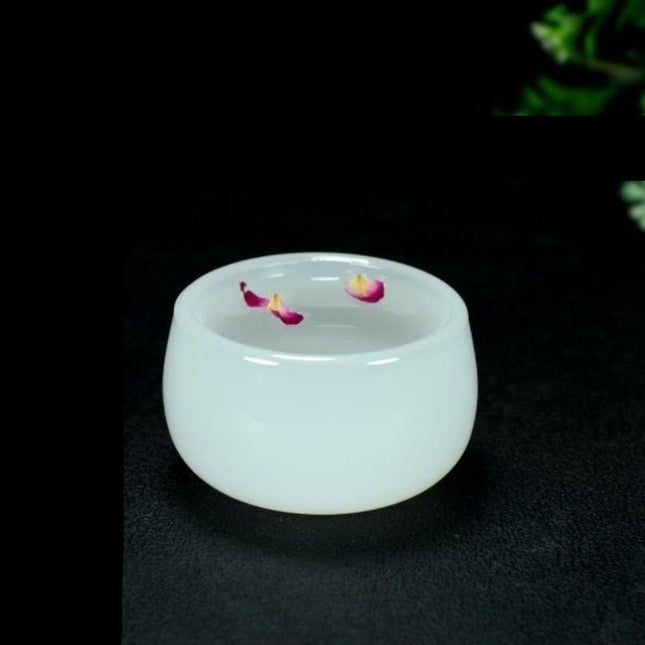 Jade Elegance Dining Set: Handcrafted Luxury for the Discerning Palate