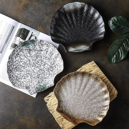 Japanese Ceramic Shell Dish Set: A Touch of Sophistication for Gourmet Dining - Très Elite