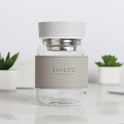 Korean-Inspired Stylish Mini Water Bottle: Your Trendy Hydration Essential - Très Elite