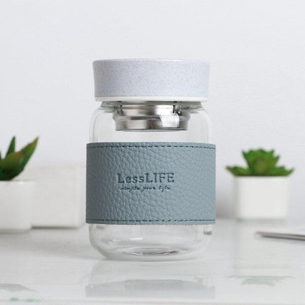 Korean-Inspired Stylish Mini Water Bottle: Your Trendy Hydration Essential - Très Elite
