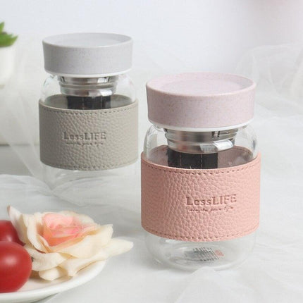 Korean-Inspired Stylish Mini Water Bottle: Your Trendy Hydration Essential - Très Elite