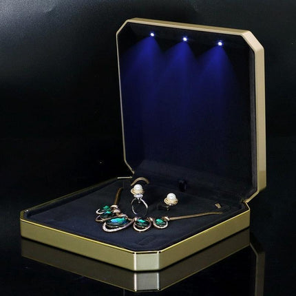LED Jewelry Display Organizer Box for Elegant Showcase - Très Elite