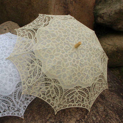 Lace Elegance Victorian Umbrella - A Touch of Class for Any Celebration - Très Elite