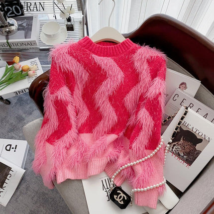 Lavender Cashmere Knit Sweater with Sophisticated O-Neck and Wavy Stripe Details - Très Elite