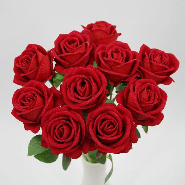 Lifelike Silk Rose Arrangement - Ideal for Weddings and Valentine's Celebrations