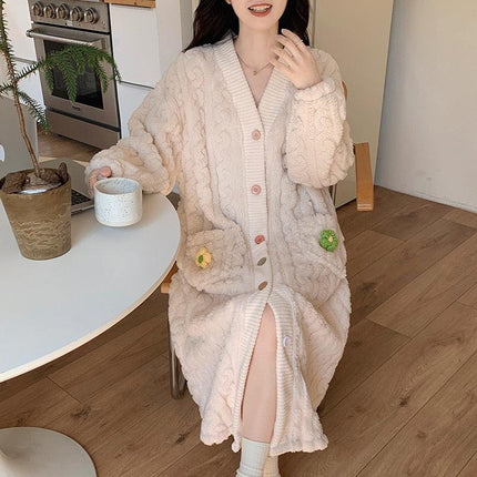 Lifelike Tulip Elegance - Exquisite Floral Arrangement for Home Decor