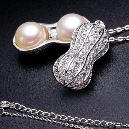 Lucky Elegance Necklace Ensemble - Très Elite