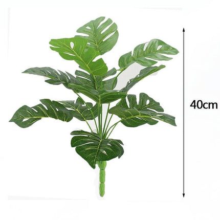 Lush Serenity Faux Palm Tree - Realistic Greenery for Tranquil Spaces - Très Elite