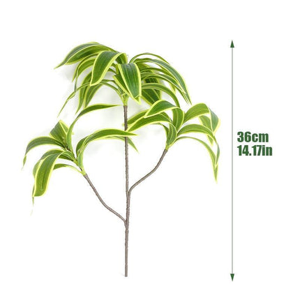 Lush Serenity Faux Palm Tree - Realistic Greenery for Tranquil Spaces - Très Elite