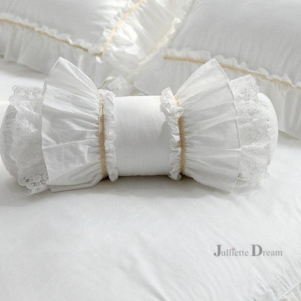 Luxe Artisan White Lace Pillow Ensemble - Très Elite