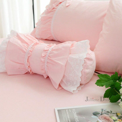 Luxe Artisan White Lace Pillow Ensemble - Très Elite