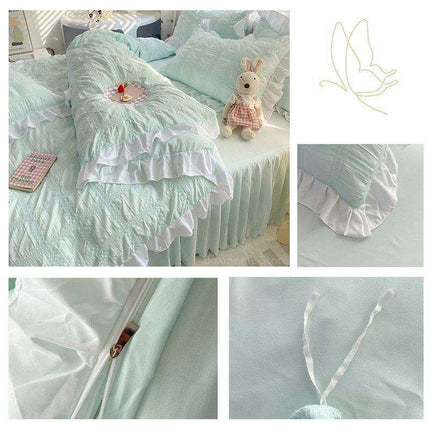 Luxe Double Layer Lace-Embroidered Bedding Set for Ultimate Comfort - Très Elite