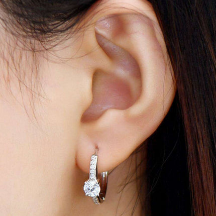 Luxe Platinum-Plated Moissanite Earrings with Sparkling Zircon Accents - Très Elite