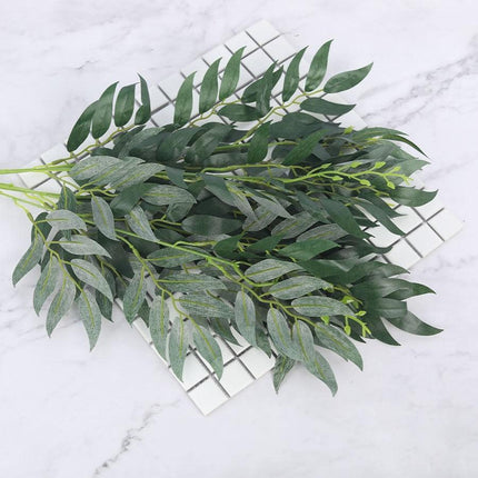 Luxe Willow Oasis Floral Arrangement - Exquisite Faux Bouquet for Upscale Decor - Très Elite
