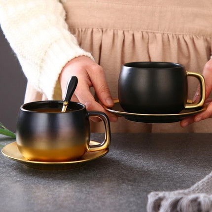 Luxurious Elegance: Black and Gold Marble Coffee Mug Set - Très Elite