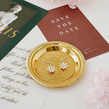 Luxurious European Court Gold Serving Tray: Elevate Your Home Decor with Elegance - Très Elite