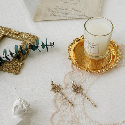 Luxurious European Court Gold Serving Tray: Elevate Your Home Decor with Elegance - Très Elite