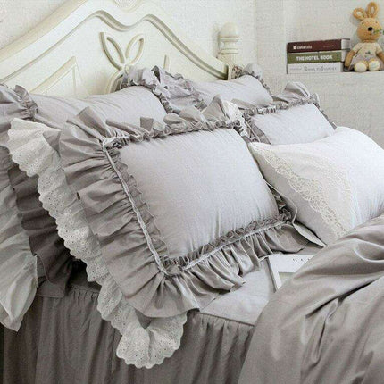 Luxurious European-Style White Satin Lace Pillowcase Set - Infuse Your Bedroom with Elegance - Très Elite