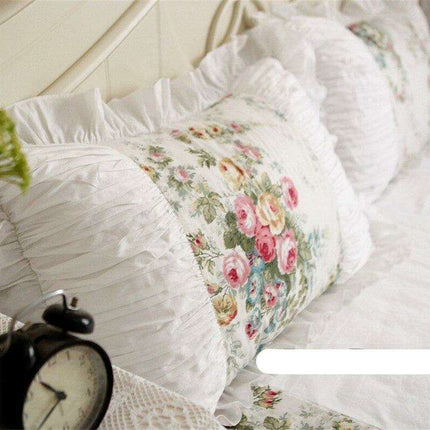 Luxurious European-Style White Satin Lace Pillowcase Set - Infuse Your Bedroom with Elegance - Très Elite