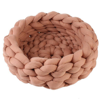 Luxurious Hand-Woven Wool Pet Bed for Supreme Comfort and Elegance - Très Elite