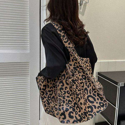 Luxurious Oversized Soft Leather Tote Bag for Effortless Elegance - Très Elite