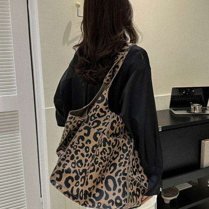 Luxurious Oversized Soft Leather Tote Bag for Effortless Elegance - Très Elite