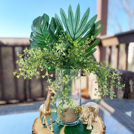 Luxurious Tropical Oasis: Premium Faux Palm Leaves for Upscale Home Decor