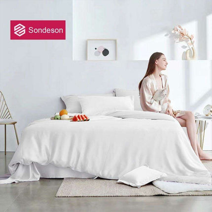 Luxurious White Silk Bedding Collection