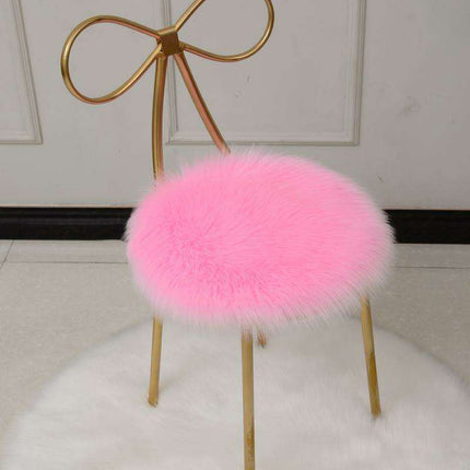 Luxurious Woolly Round Stool Cushion for Ultimate Dining Relaxation - Très Elite