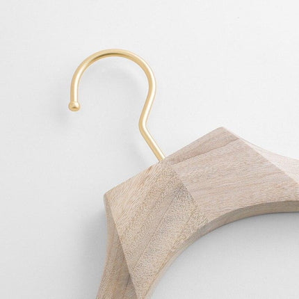 Luxury Camphor Wood Hanger with Japanese Aesthetics for Premium Wardrobe Organization