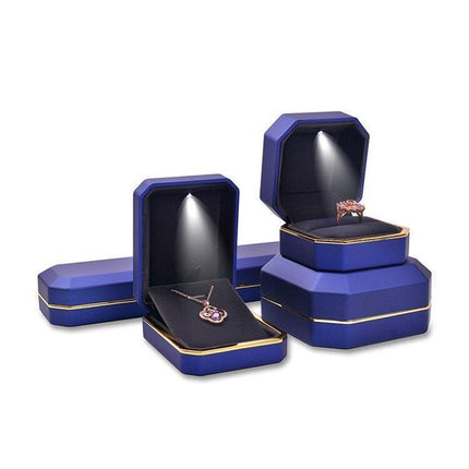 Luxury Velvet-Lined Jewelry Storage Boxes with Glossy Finish - Très Elite