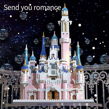 Magical LED Princess Castle Building Blocks Set with Mini House and Dolls for Girls - Très Elite