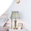 Design 4 / warm light
